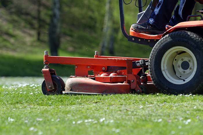 Ride-on Mower Brisbane - Circle Maintenance