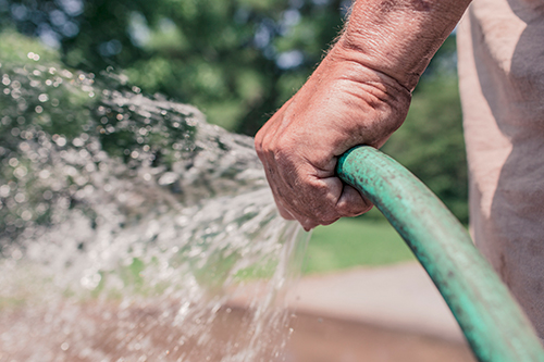 lawn care brisbane - circle maintenance